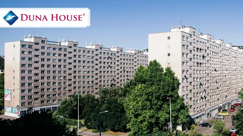 A budapesti panellakások átlagos négyzetméterára jelenleg 1,2 millió forint