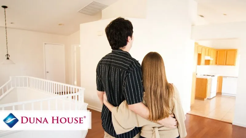 A vevők egyre nagyobb hányada lát reális esélyt arra, hogy saját tulajdonú ingatlanba költözzön