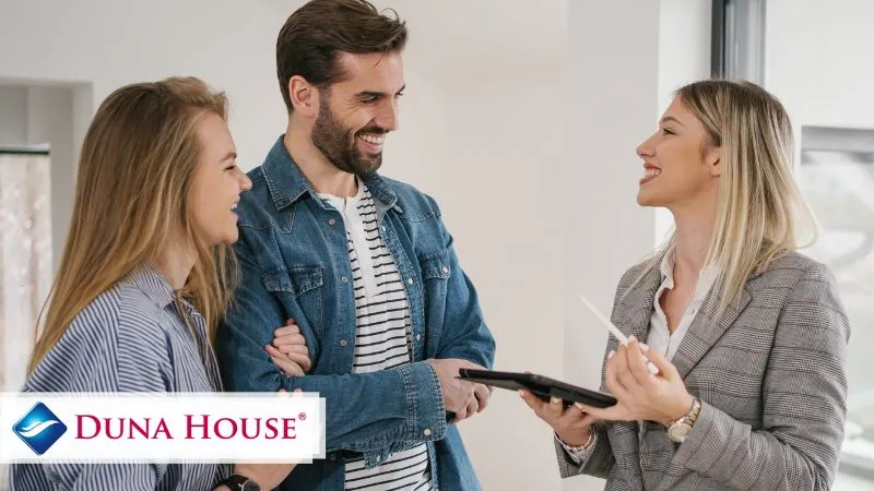 A kiválasztott szakértő teljeskörűen, elejétől a végéig koordinálja, tehermentesítve az eladókat és vevőket